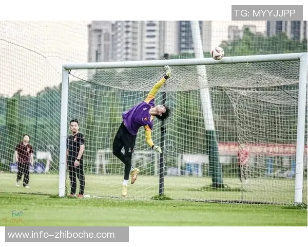 太阳主帅寄望球队健康发展强调攻防两端成功的重要性